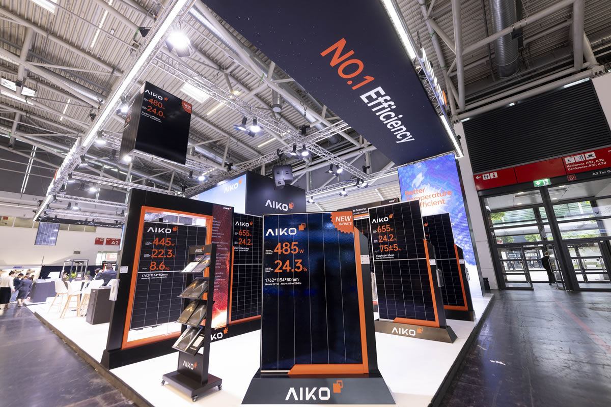 aiko-abc-intersolar-europe-2025-01 PP电子官方网站携“黑科技”新品亮相Intersolar展