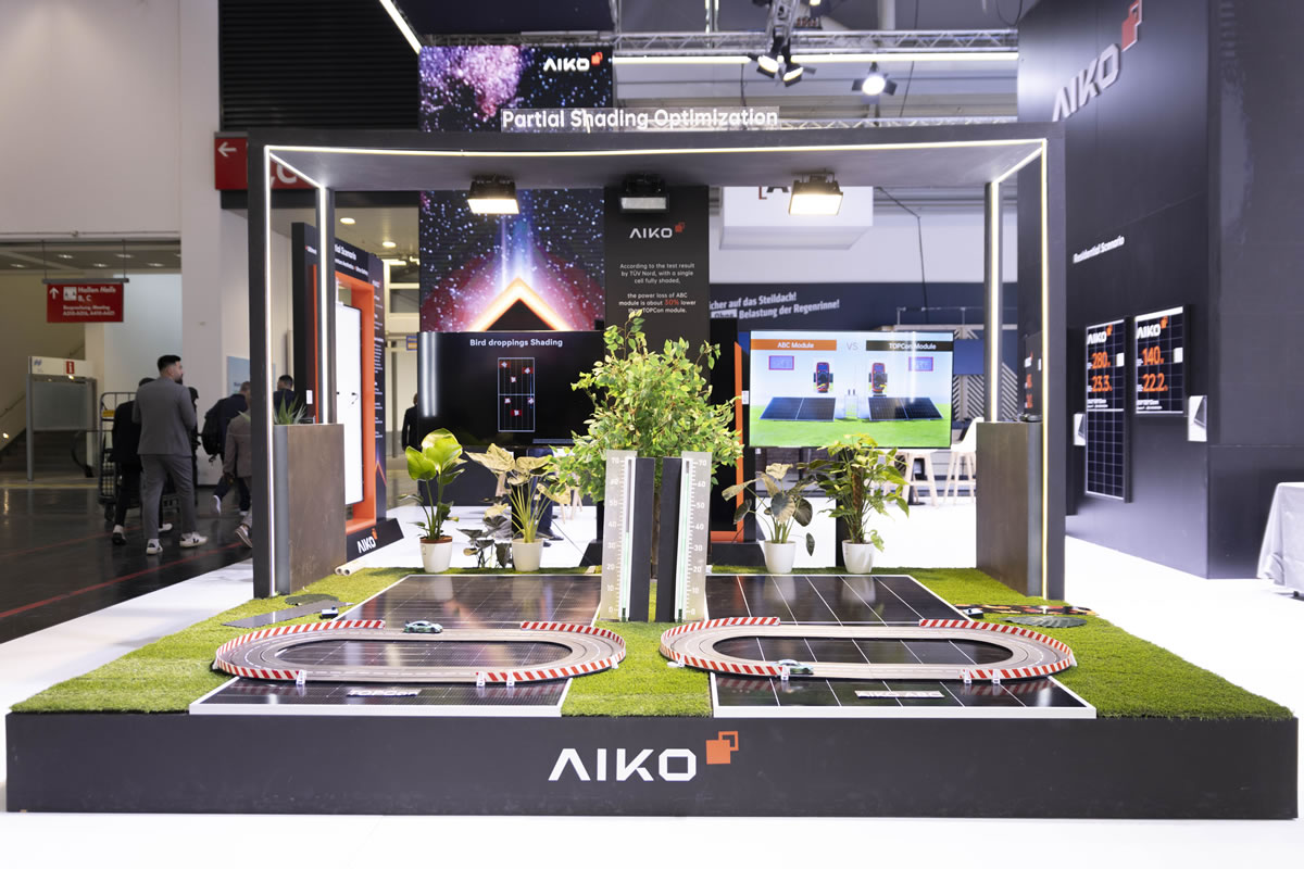 aiko-abc-intersolar-europe-2025-02 PP电子官方网站携“黑科技”新品亮相Intersolar展