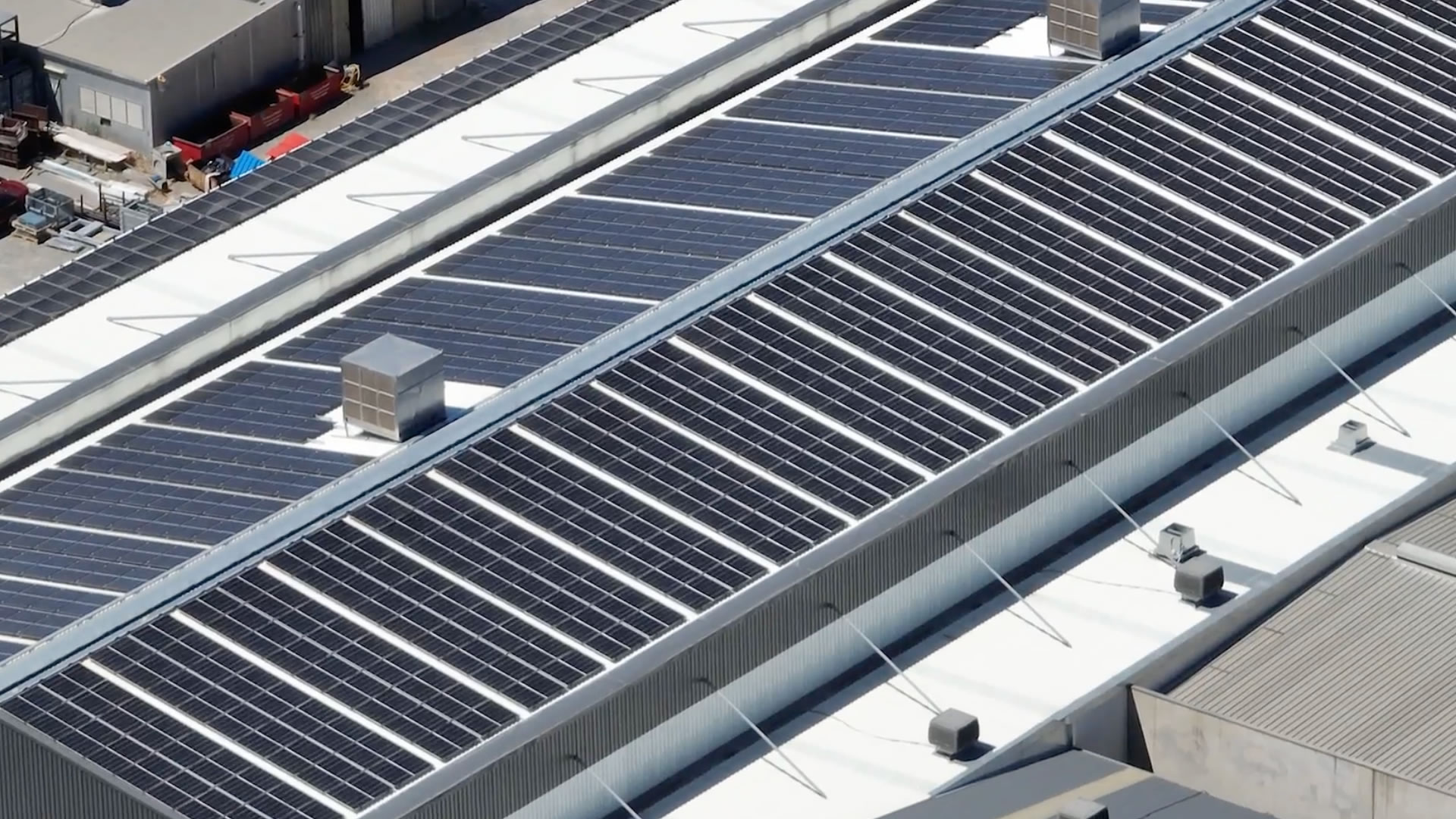 case-adelaide-facility-left Photovoltaic power generation project for an ecological farm in Spain