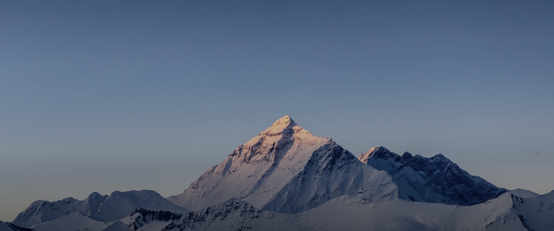 home-mountain-bg Achivement